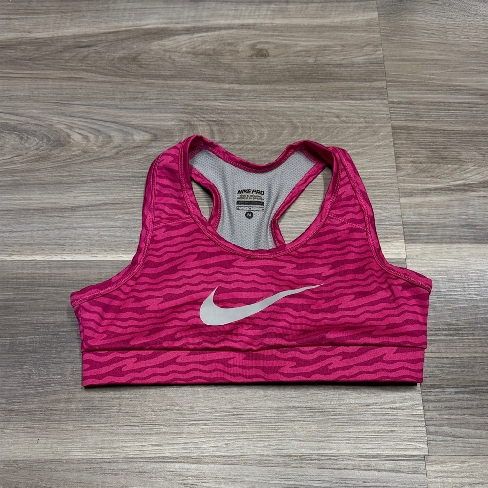 Nike Women's Vibrant Pink Patterned Sports Bra size medium